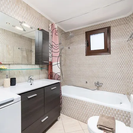 Maggie Alonia Villa Zante